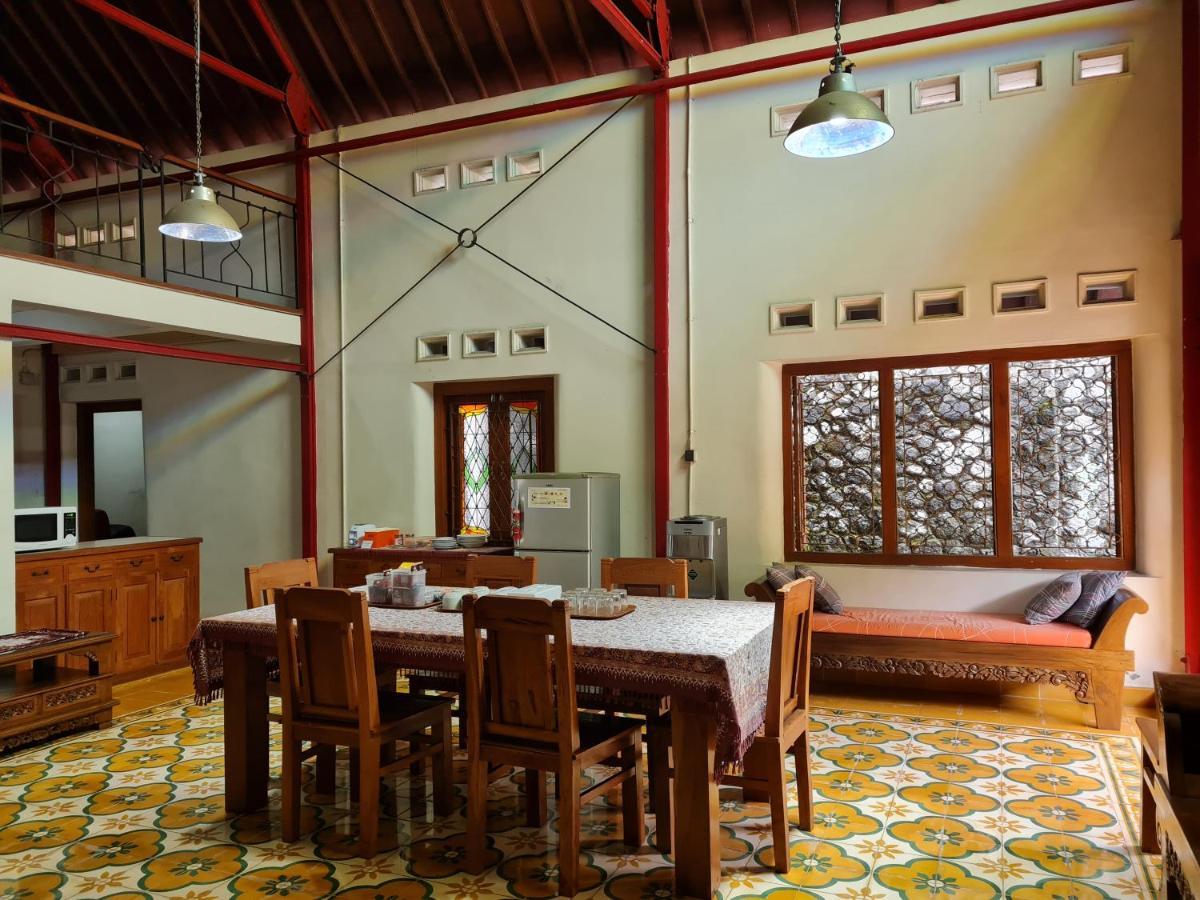 Omah Pitoe Yogya Homestay Джокьякарта Экстерьер фото